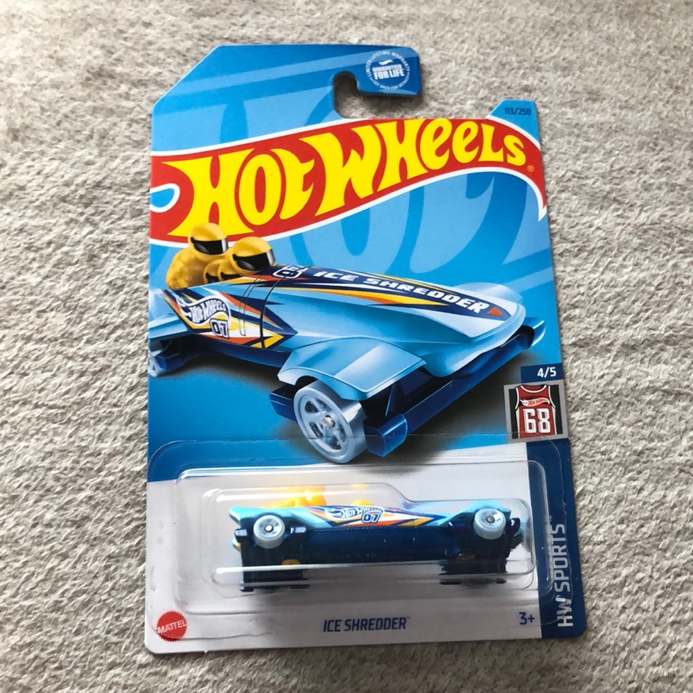 Ice shredder, hot wheels, car HW sports four out of five